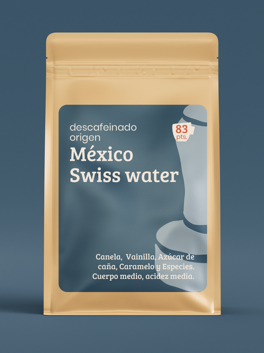 Paquete de descafeinado de especialidad México Swiss water, puntuación 83, con notas a CCanela, Vainilla, Azúcar de caña, Caramelo y Especies. Cuerpo medio, acidez alta.